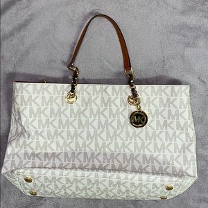 Michael Kors Tote